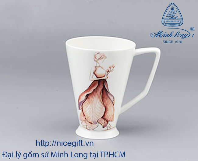 Gốm sứ Minh Long - Ca trà Tulip ngà Dịu Dàng 0.5L